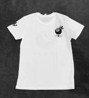
              No.8 original T-shirt ①
            