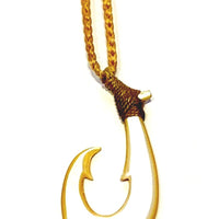 Yellow pearl shell fish hook necklace（Medium）