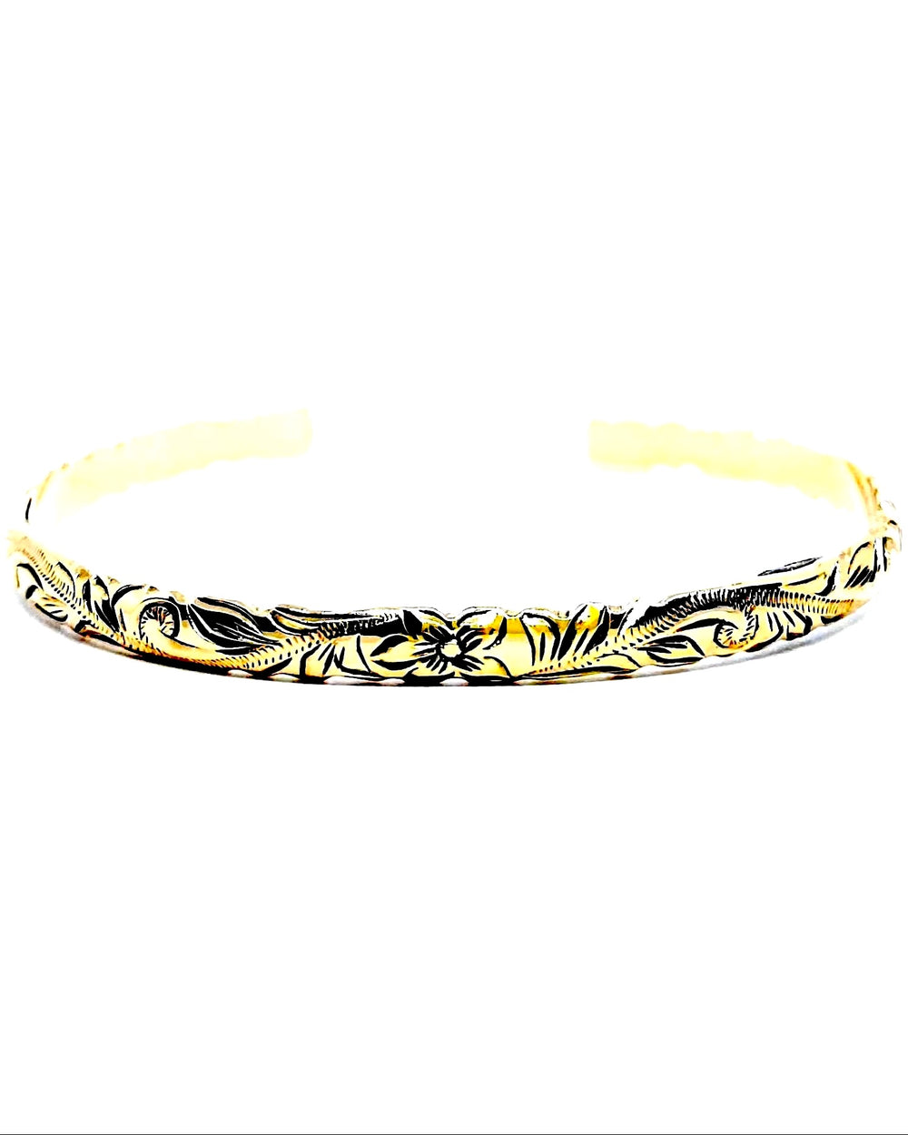 Gold 4mm cut out bangle